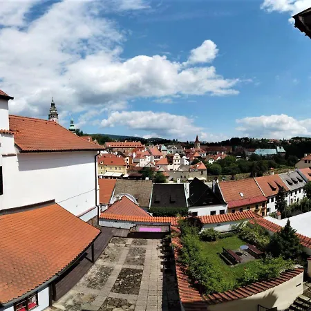 公寓 Galerie Marie